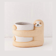 Load image into Gallery viewer, Animal Planter Pot